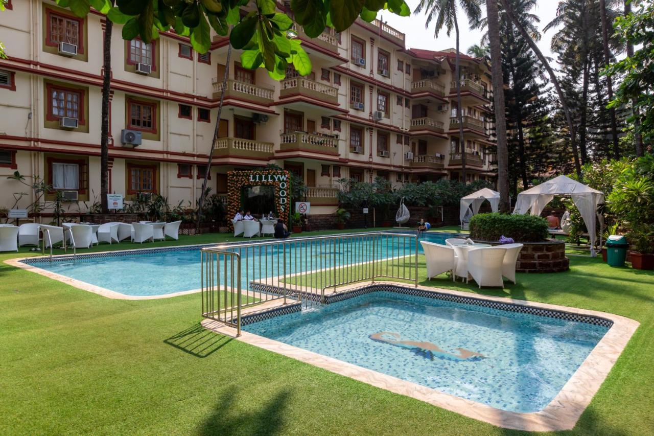Apartment 2bhk Near With Pool By Roomzaway *